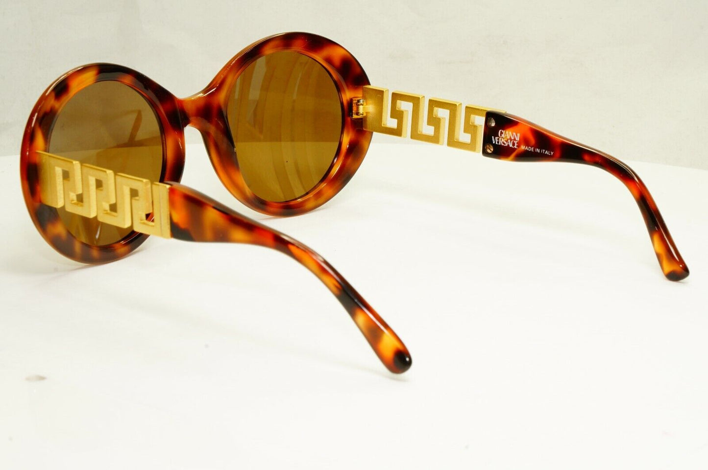 Gianni Versace 1995 Vintage Gold Meander Sunglasses Round MOD 526/T 280 25334