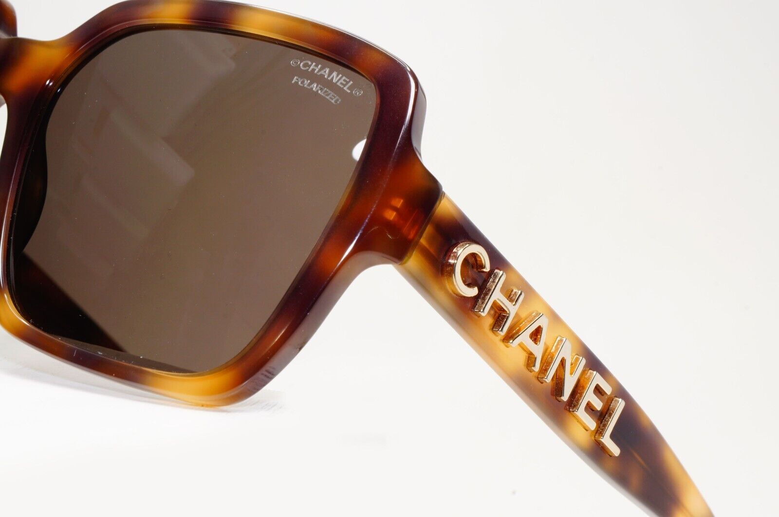 Chanel Sunglasses Polarized Gold Letters Brown Tortoise Square 5408 c.1662/83