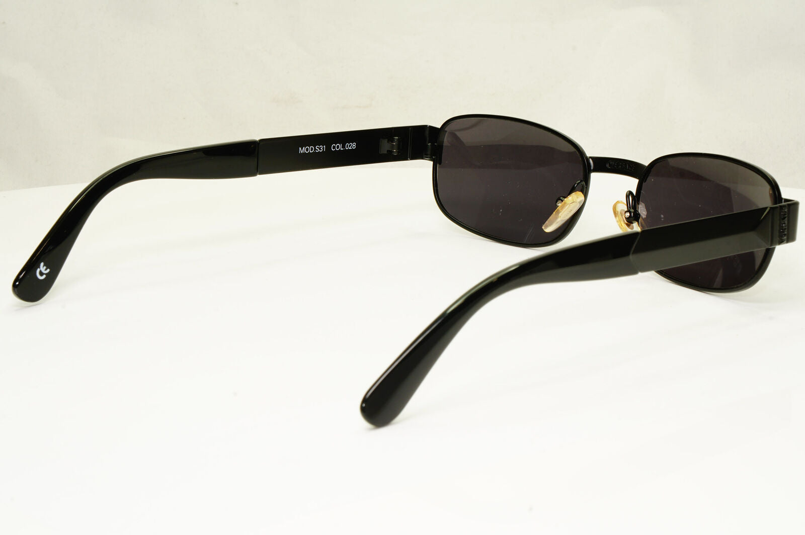 Gianni Versace 1996 Vintage Unisex Black Rectangle Sunglasses MOD S31 COL 028