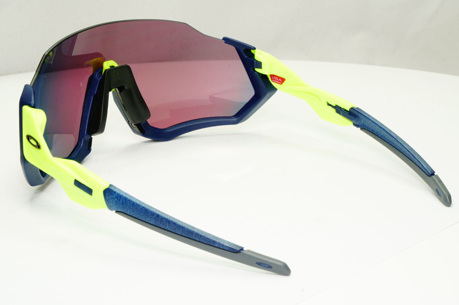 Oakley Flight Jacket Sunglasses Mirror Blue Green Prizm Red Mirror OO 9401 0537