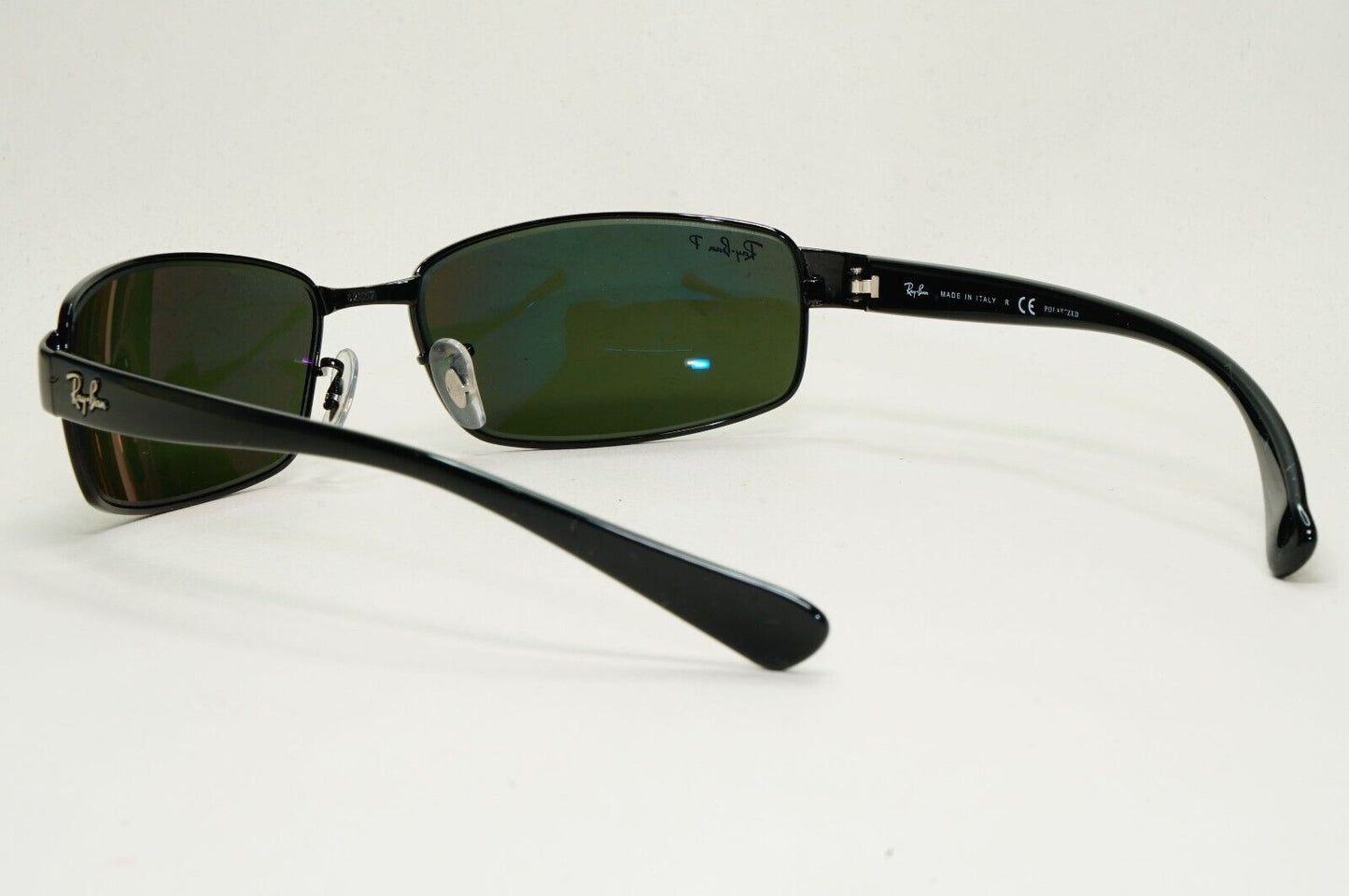 Ray-Ban Sunglasses 2011 Vintage Polarized Black Green Wrap RB 3364 002/58 62mm