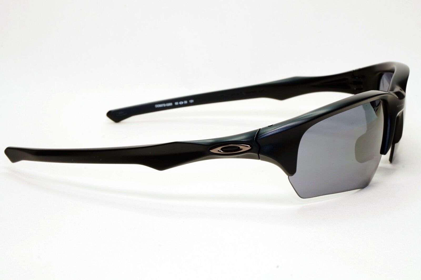 Oakley Sunglasses OO 9372 Black Matte Iridium Grey Mirror Flak Beta (A) 02 65mm