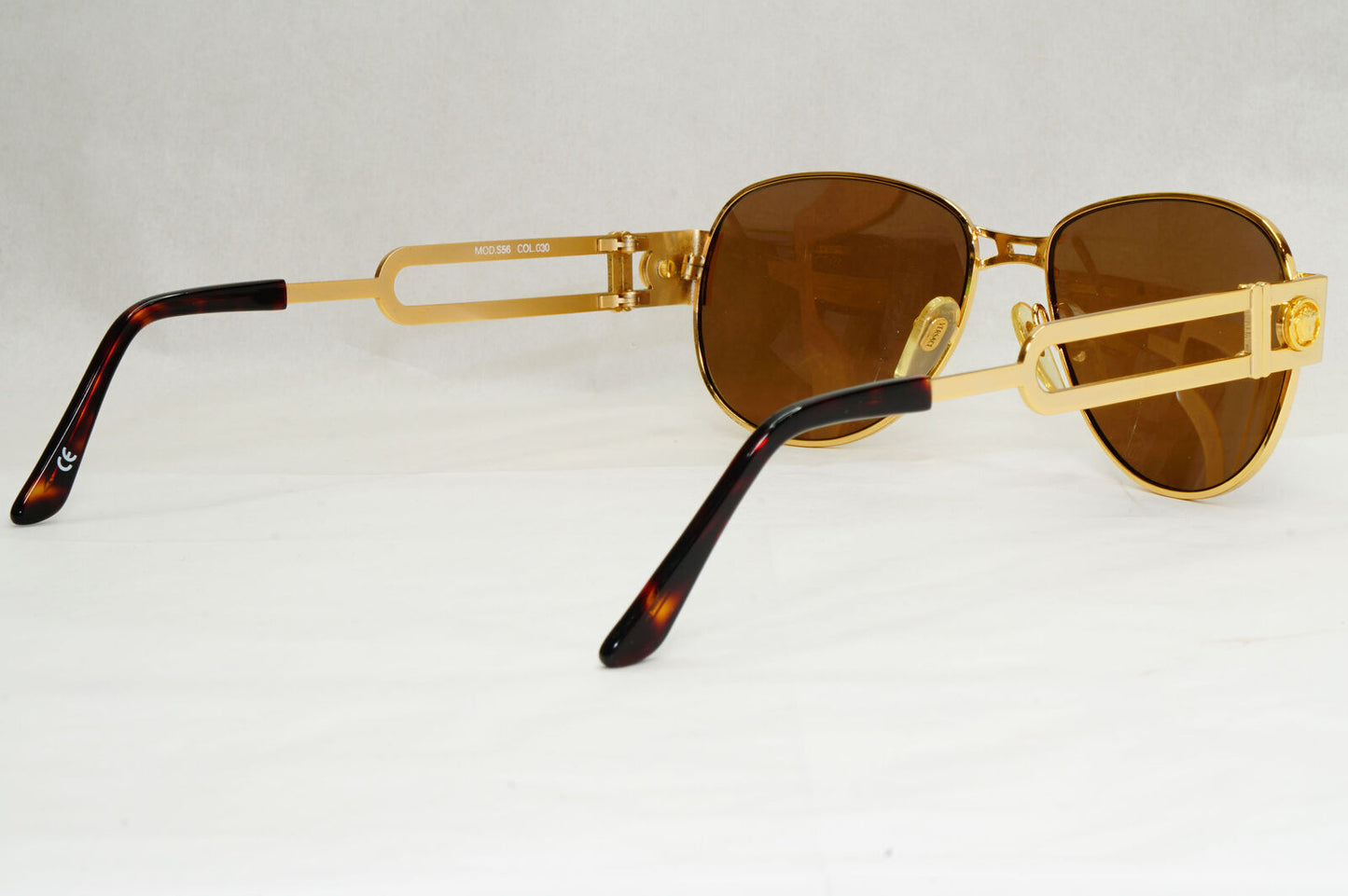 Gianni Versace Sunglasses 1996 Vintage Gold Medusa Pilot MOD S56 COL 030 060324