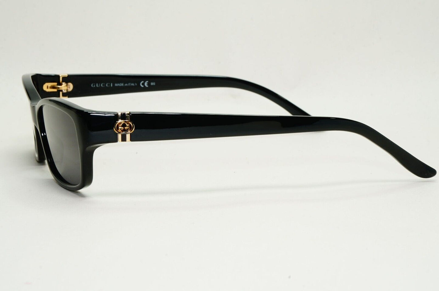 Gucci Sunglasses 2011 Vintage Rectangle Black Gold GG 3573 807 Small 52mm 151024