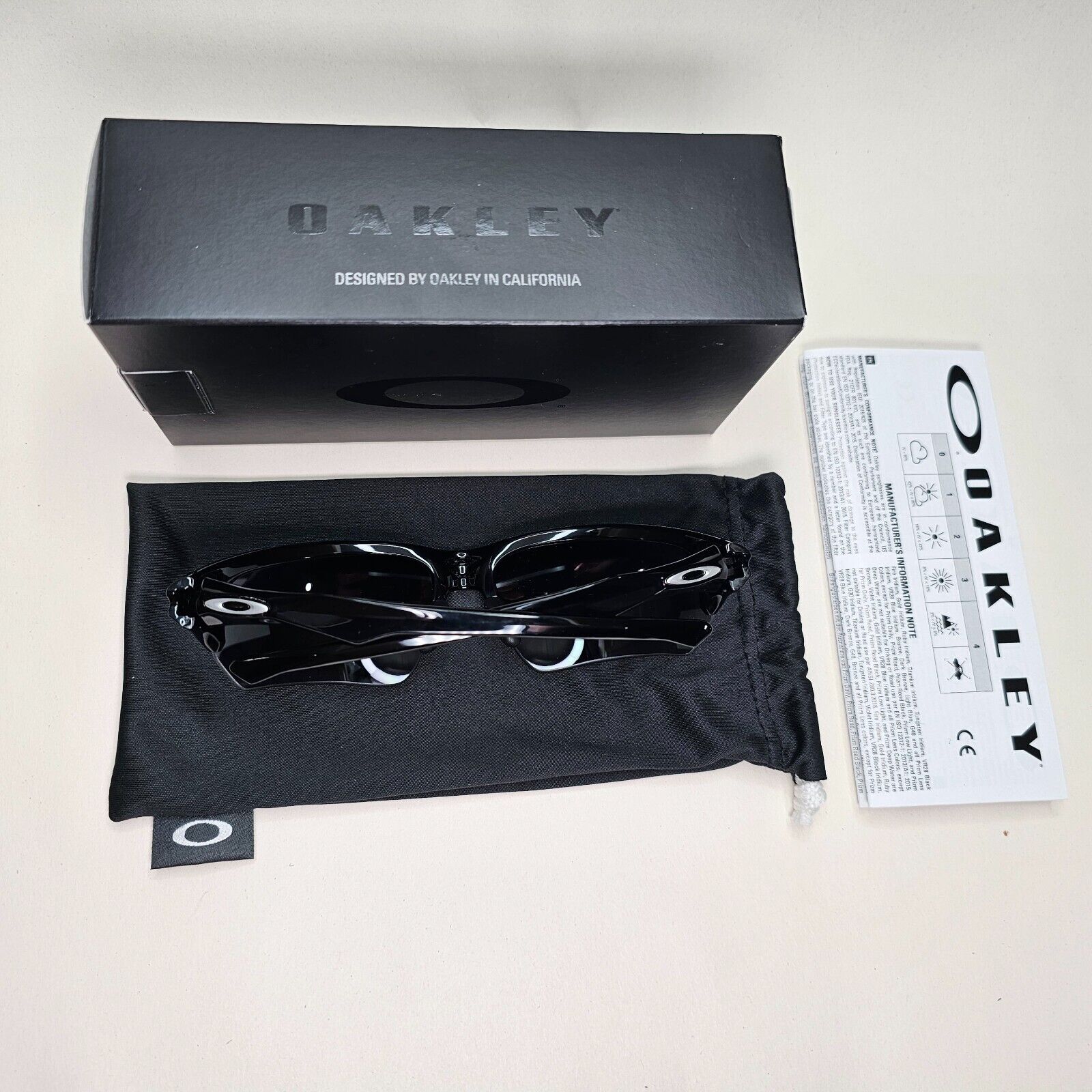 Oakley Sunglasses OO 9372 Black Polished Grey Wrap Flak Beta (A) 01 65mm