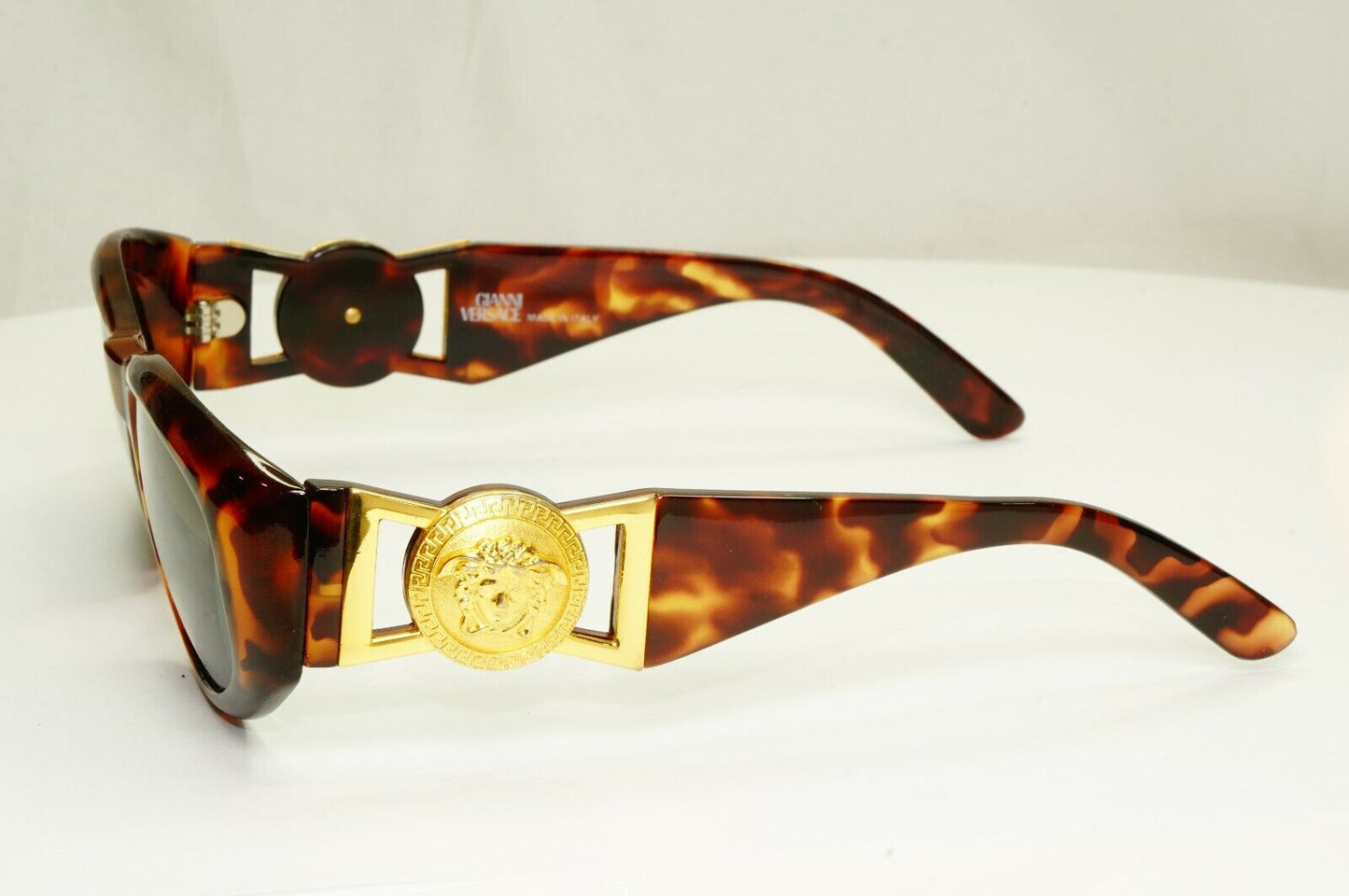 Gianni Versace Sunglasses 1996 Vintage Brown Gold Medusa 424 869 Biggie Smalls