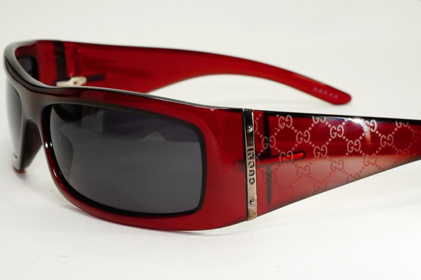 Gucci Sunglasses 2004 Vintage Monogram Dark Red Black GG 1564/S RECL3 291024