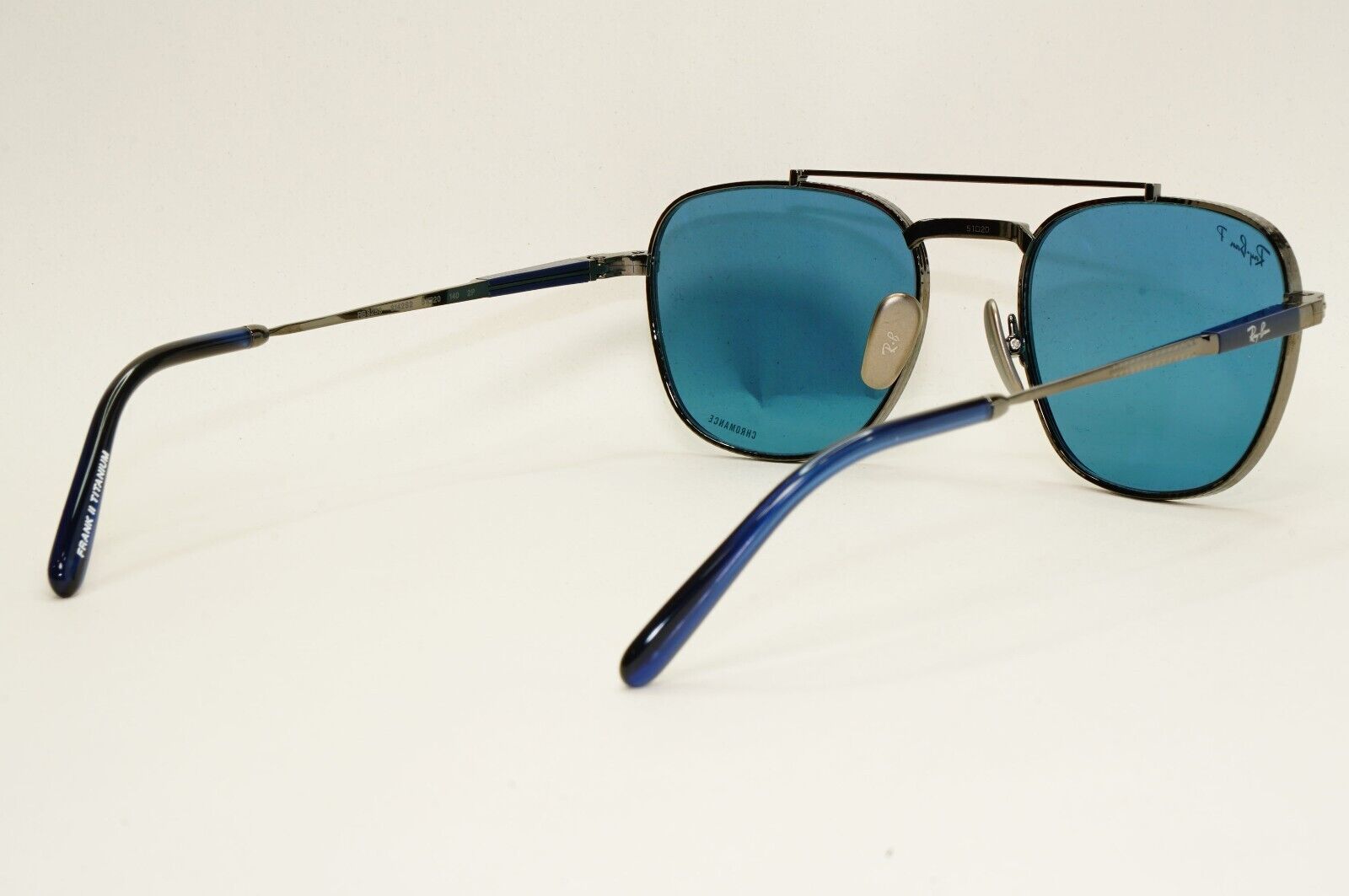 Ray-Ban Sunglasses Frank II Titanium Polarised Gunmetal Blue RB 8258 3142/S2 51m