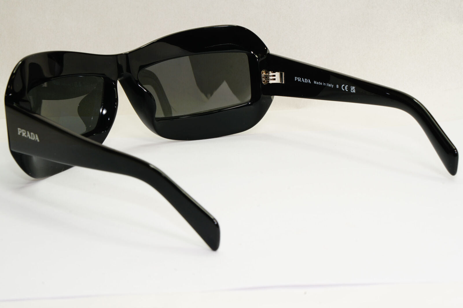 Prada Sunglasses Black Wrap Grey Square Fashion PR30YS SPR 30Y 1AB-5S0