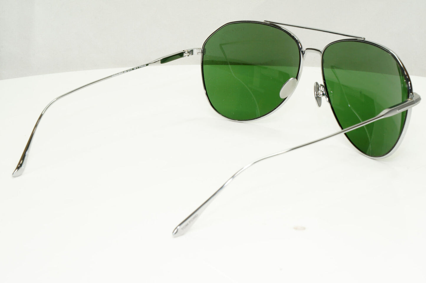 Tom Ford Titanium Japan Sunglasses Silver Green Pilot Cyrus TF 747 16N FT0747