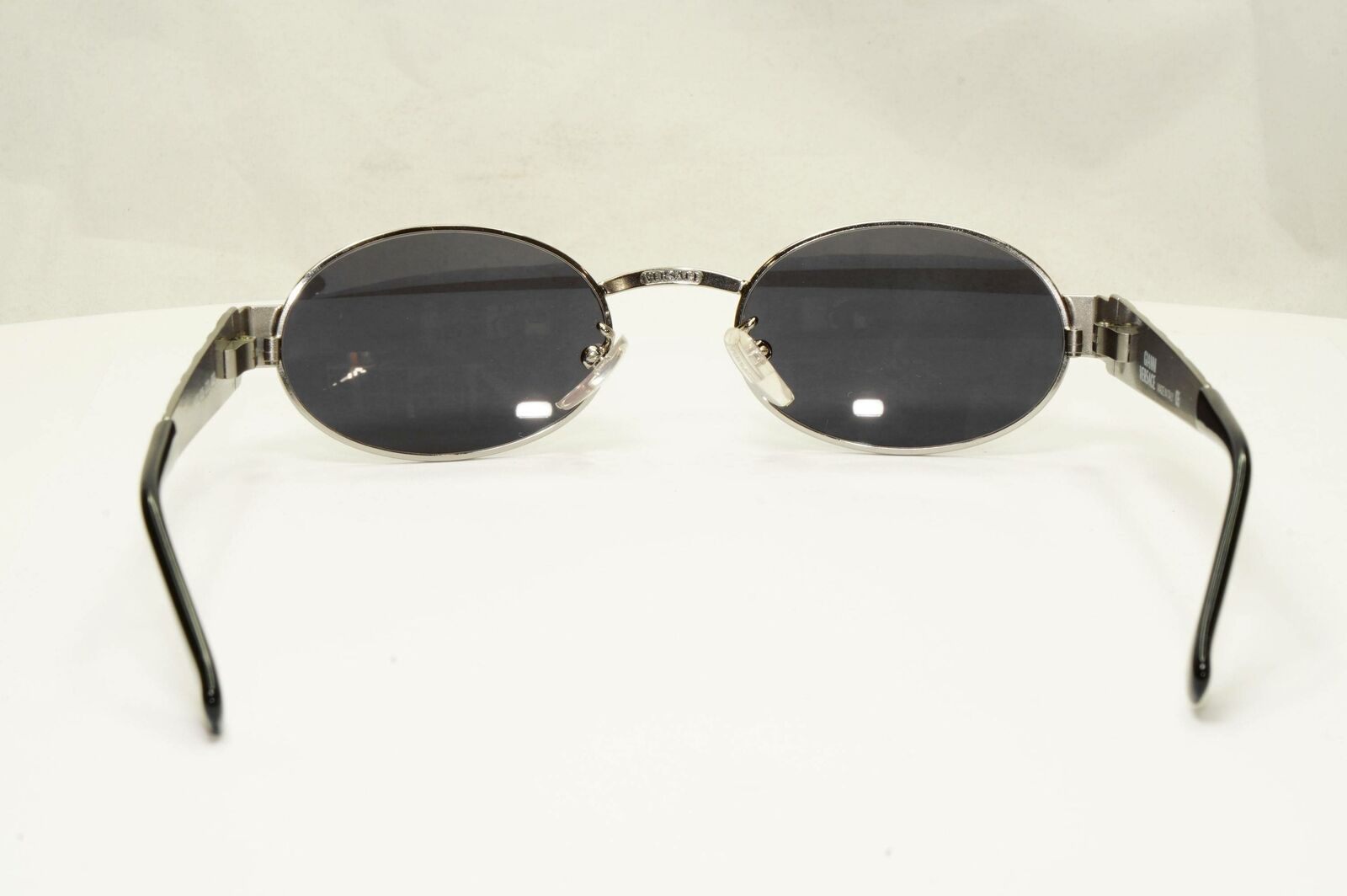 Gianni Versace 1996 Vintage Silver Medusa Oval Metal Sunglasses MOD X35 COL 029