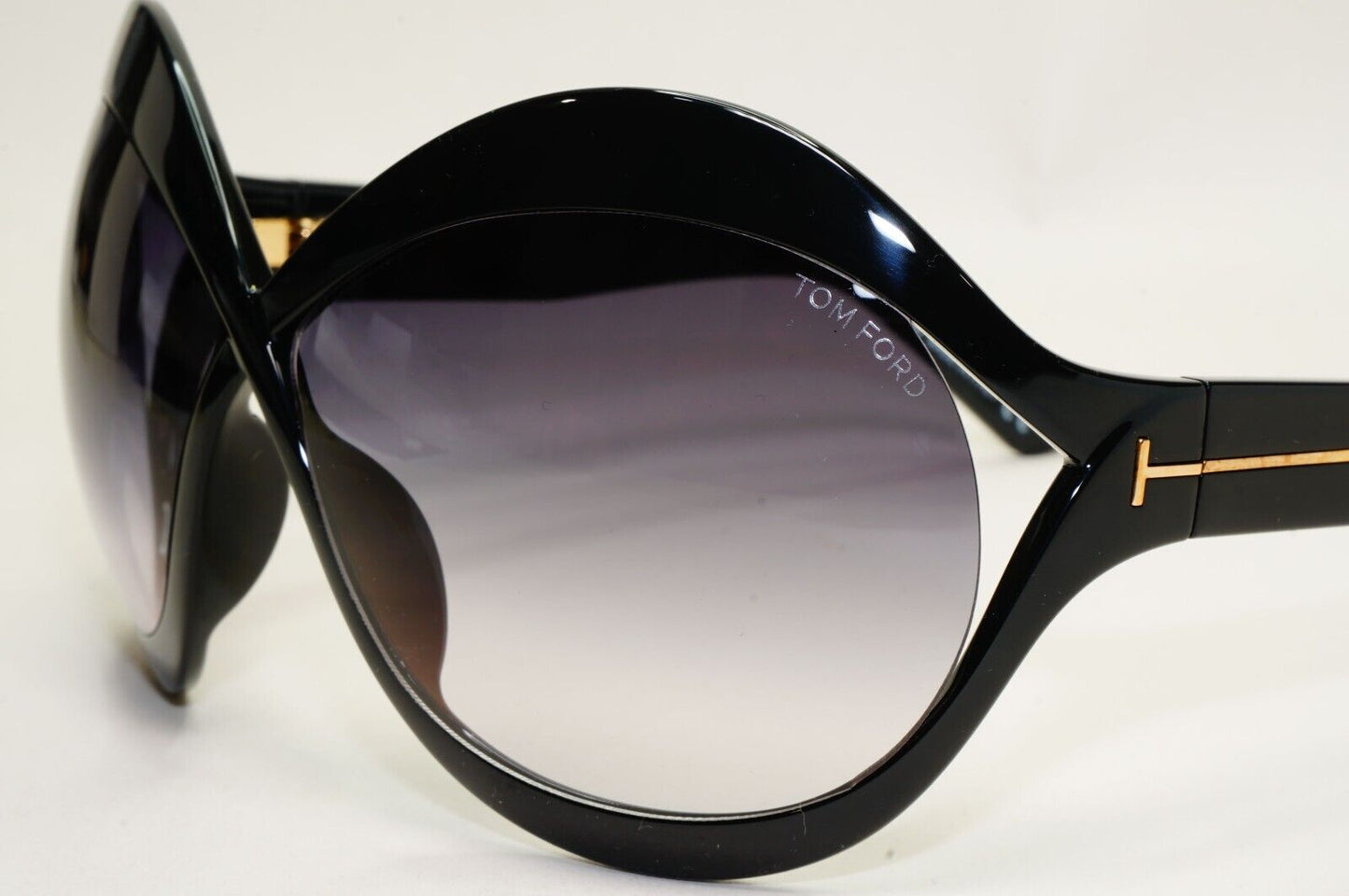 Tom Ford Sunglasses Carine-02 Black Oversized Gradient Large FT0902 TF 902 01B