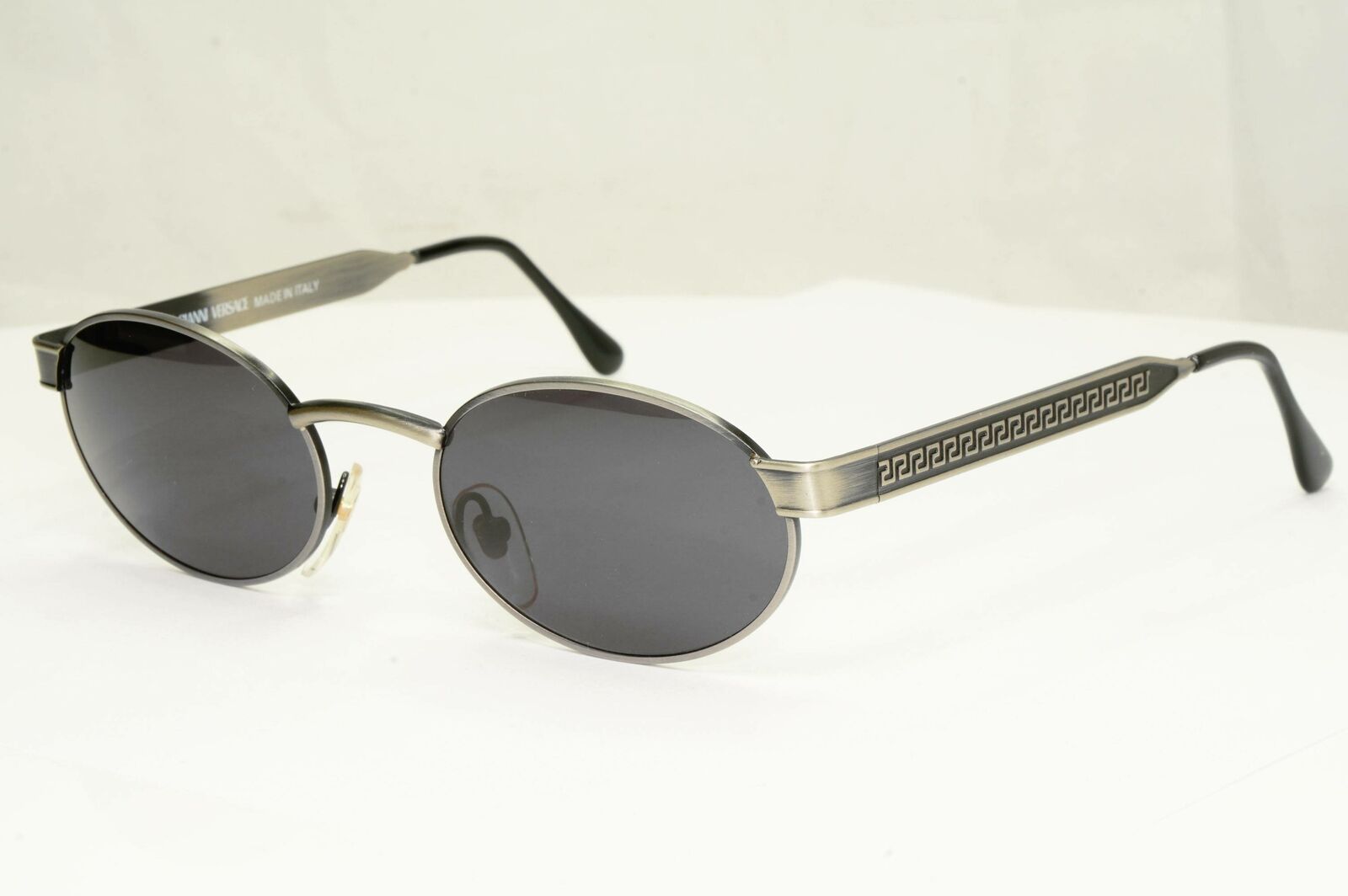 Gianni Versace 1996 Vintage Silver Black Oval Metal Sunglasses MOD S58 COL 943