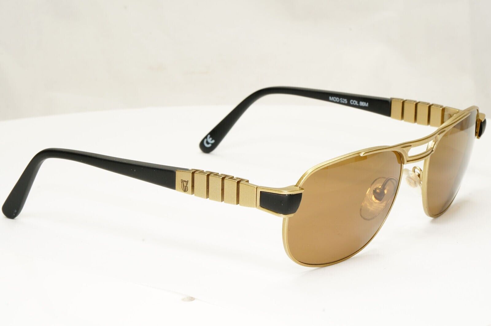 Gianni Versace 1996 Vintage Mens Black Gold Pilot Sunglasses MOD S25 COL 86M