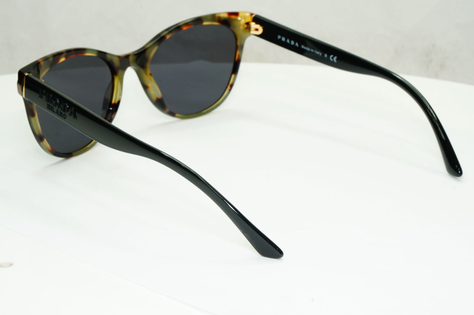 Prada Sunglasses Black Glossy Fashion Designer PR05WV VPR 05W 389-1O1 180323