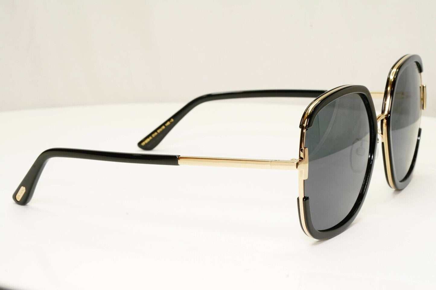 Tom Ford Oversized Black Sunglasses Gold Large Square TF 809 K 01A [a] 37269