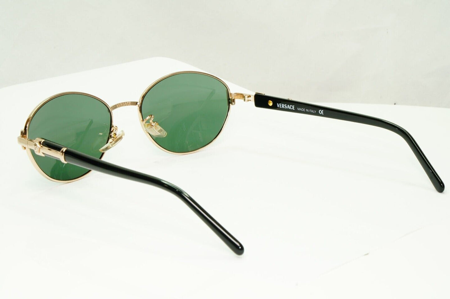 Gianni Versace 1995 Sunglasses Vintage Gold Black Green Oval MOD M83 COL 030 A