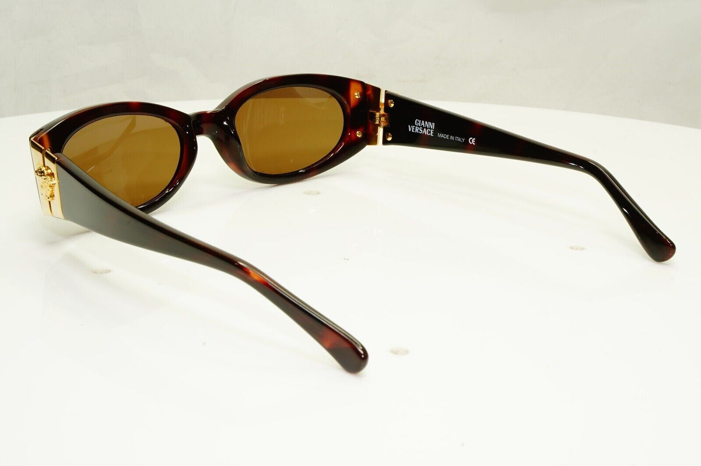 Gianni Versace 1996 Mens Vintage Gold Medusa Brown Sunglasses MOD 252/M COL 900