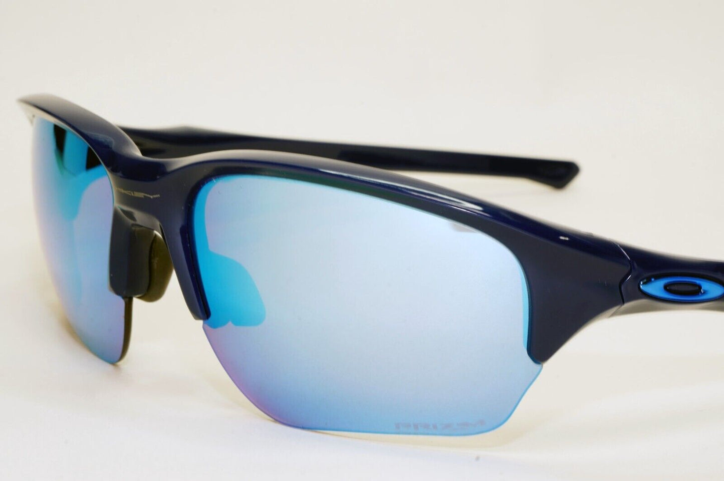 Oakley Sunglasses OO 9363 Polarised Blue Deep Prizm Water Mirror Flak Beta 07 64