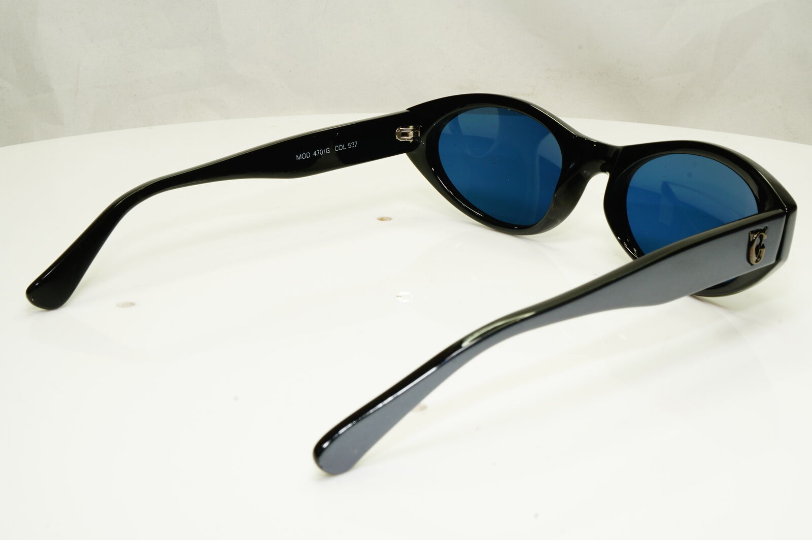 Gianni Versace 1996 Unisex Vintage Blue Sunglasses GV MOD 470/G COL 532