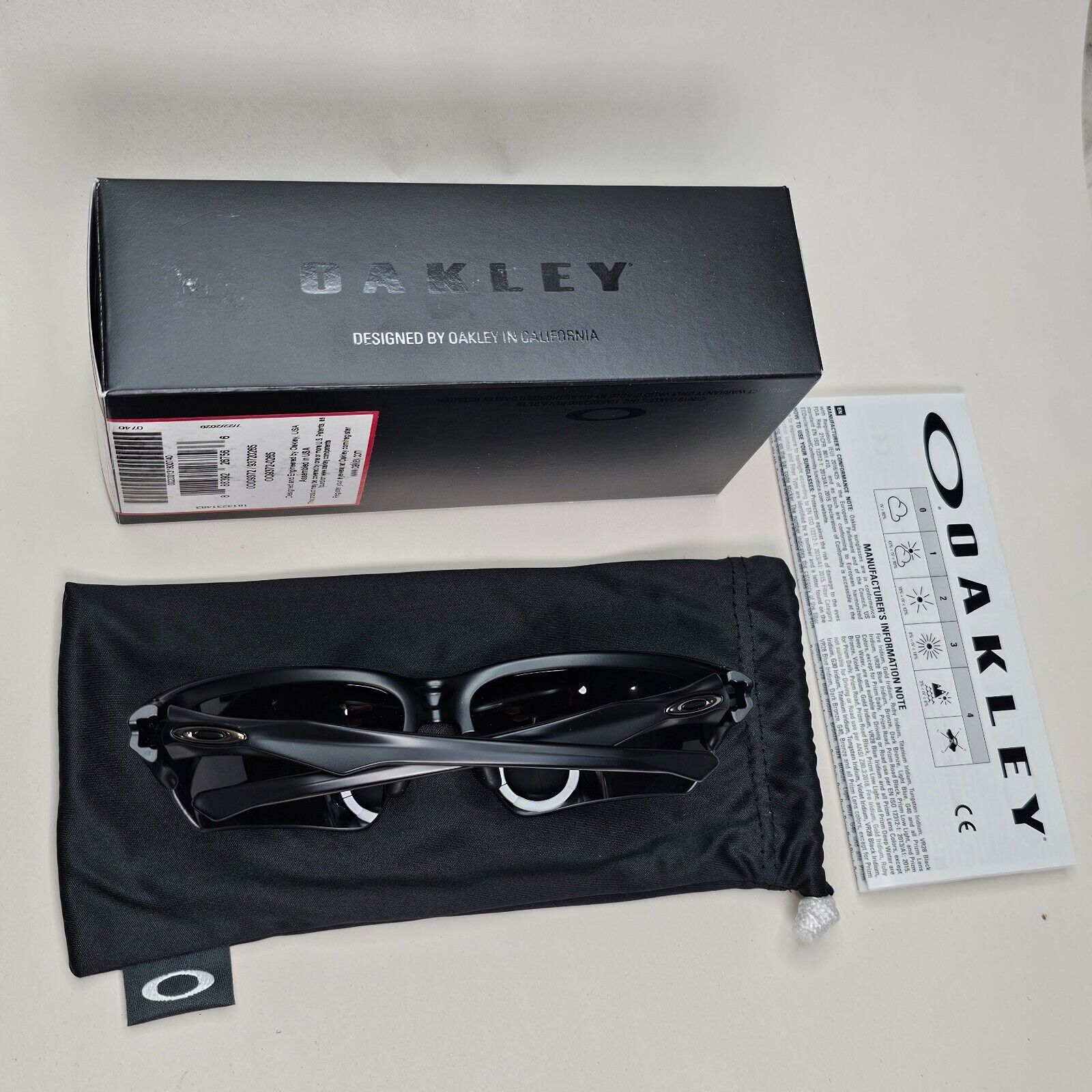 Oakley Sunglasses OO 9372 Black Matte Iridium Grey Mirror Flak Beta (A) 02 65mm