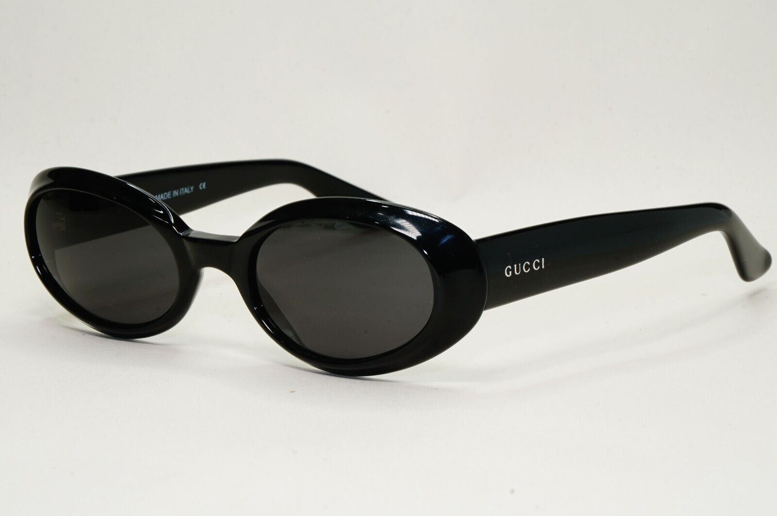 Gucci Sunglasses 1997 Vintage Black Oval Retro GG 2419/S 807 51mm 171024