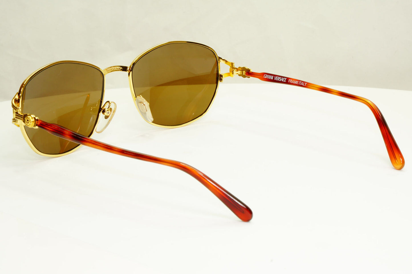 Gianni Versace 1995 Vintage Gold Medusa Brown Retro Sunglasses MOD G29 COL 19L