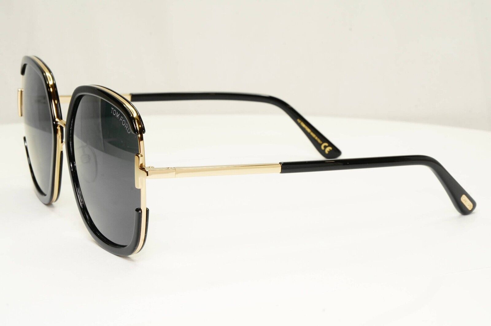 Tom Ford Oversized Black Sunglasses Gold Large Square TF 809 K 01A [a] 37269