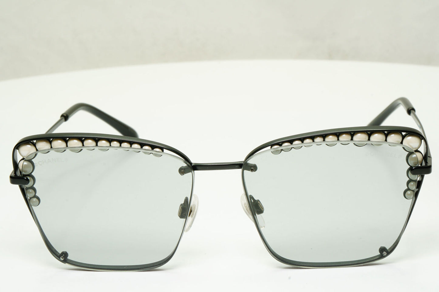 Chanel Pearl Sunglasses Black Year 2018 Grey Square 4235-H c.101/87 280323