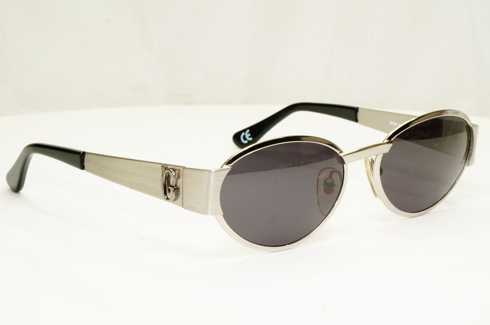 Gianni Versace 1996 Vintage Mens Metal Silver Sunglasses GV MOD S76 COL 26M