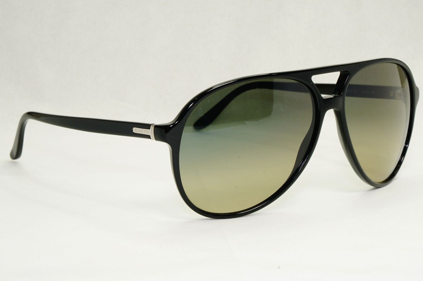 Gucci Sunglasses 2011 Vintage Black Pilot Glass Lens GG 1026/S 80757 59mm 180324