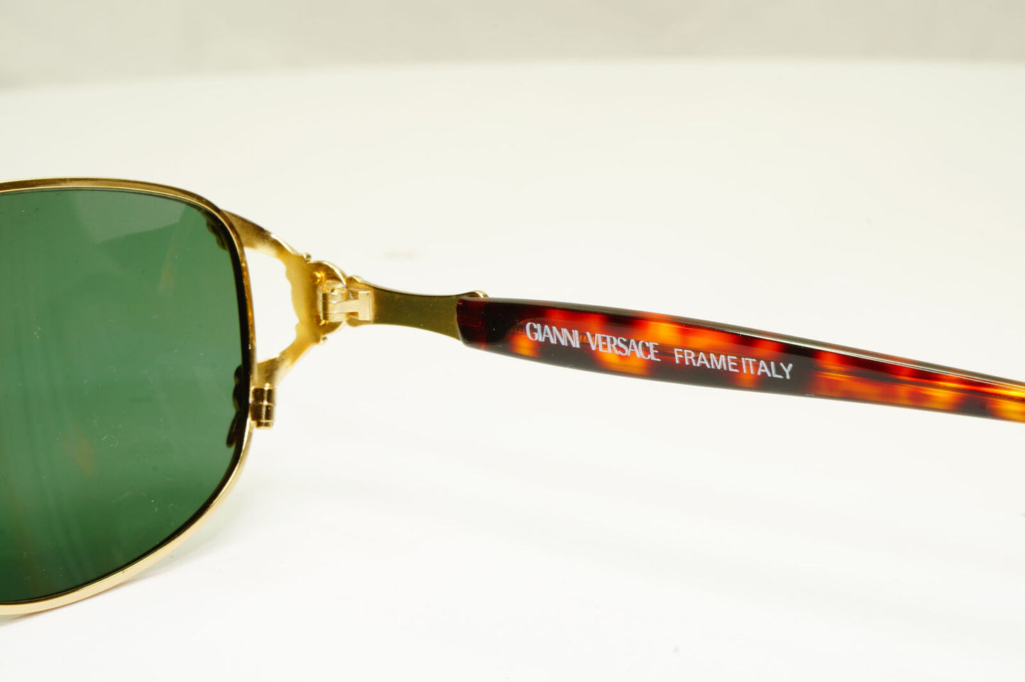 Gianni Versace 1995 Vintage Gold Medusa Green Brown Sunglasses MOD G41 COL 03L A