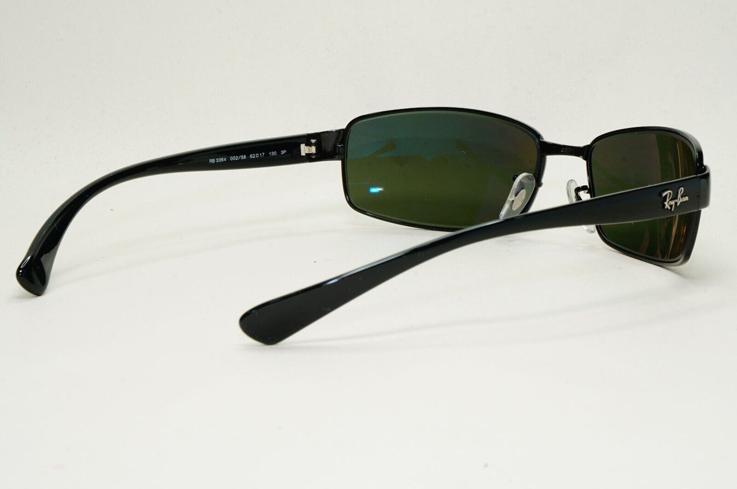 Ray-Ban Sunglasses 2011 Vintage Polarized Black Green Wrap RB 3364 002/58 62mm